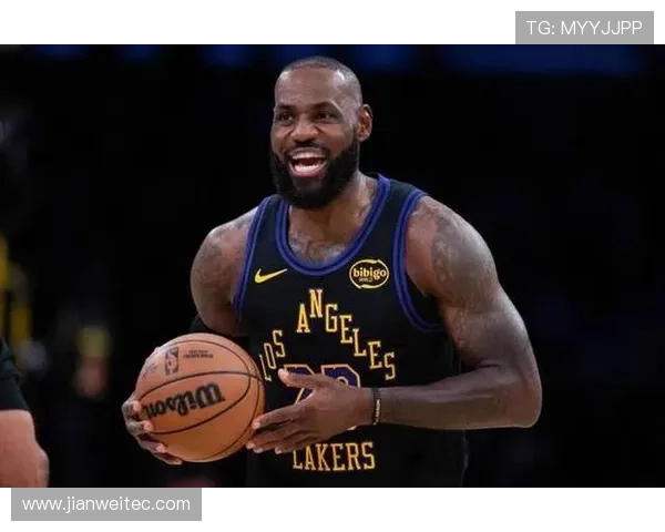 19岁前20场以上比赛表现统计詹姆斯领跑弗拉格紧随其后科比位列第三